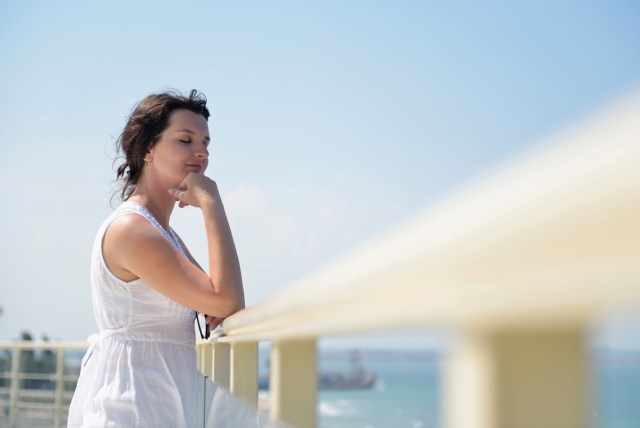 Life coach geeft tips om minder stress te ervaren.